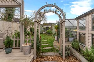 Photo 36- click for photo gallery